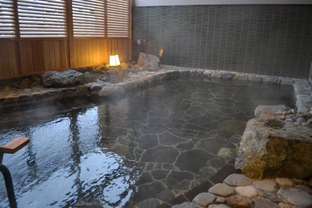 白馬八方の湯で極上のリラックスタイムを。